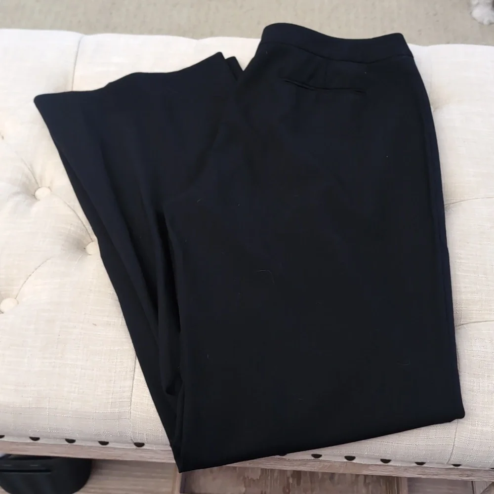 Lafayette 148 Black Wool Classic Straight Leg Trouser Sz 10 - Picture 8 of 8